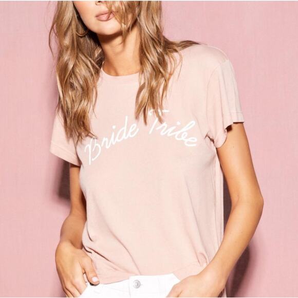 WILDFOX T-Shirt Small Bride Tribe NWT Wedding Bridal Shower Bachelorette Party - Picture 1 of 13